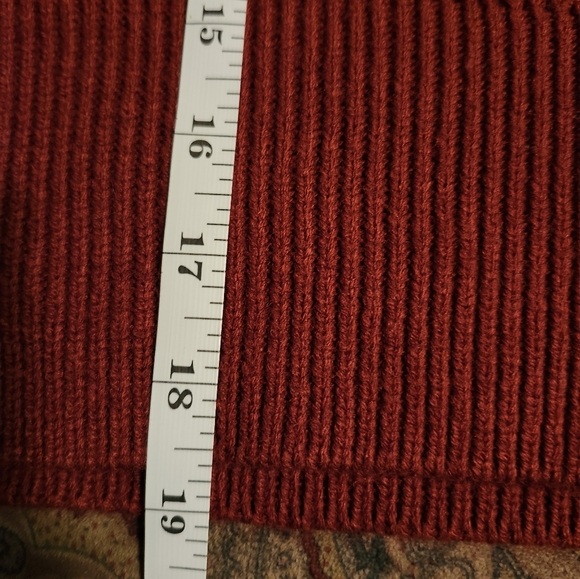 Knitted Sweater - Picture 7 of 8